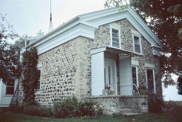 5924 Northwest Highway 83, Racine